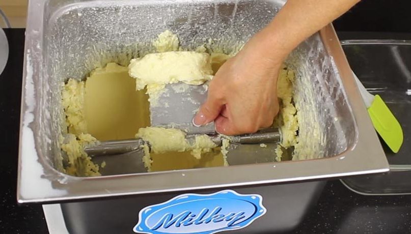 Butter Churn - Hand Crank Butter Churner- Manual Butter Maker. Create  Delicious Homemade Butter With Your Own Hand Crank Butter Churner